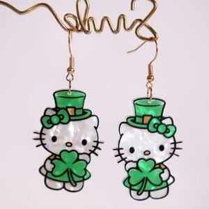 Cute Green Cat Earrings